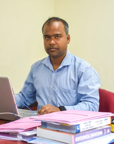 Dr. Rana Acharyya